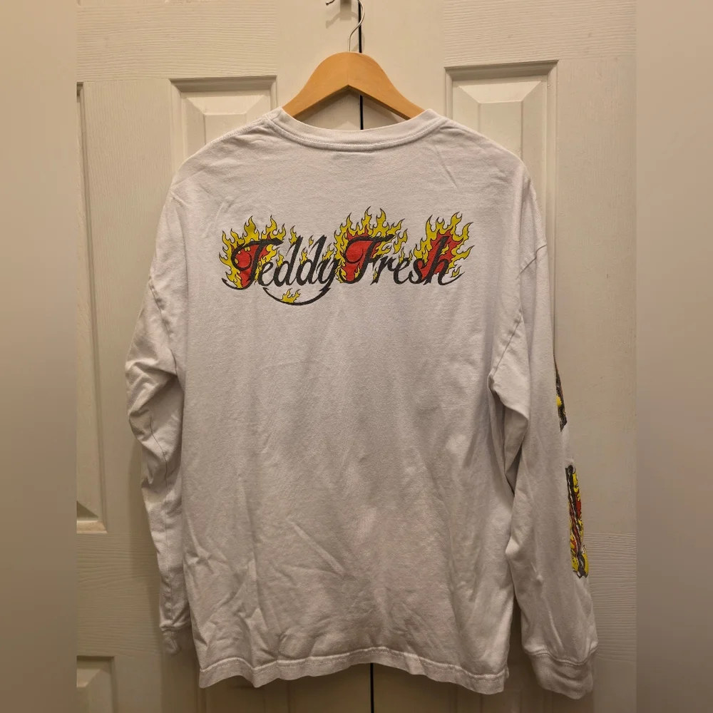 Teddy Fresh "Up In Flames " Long Sleeve Shirt–Medium-EUC bear🧸🔥 - Picture 2 of 5